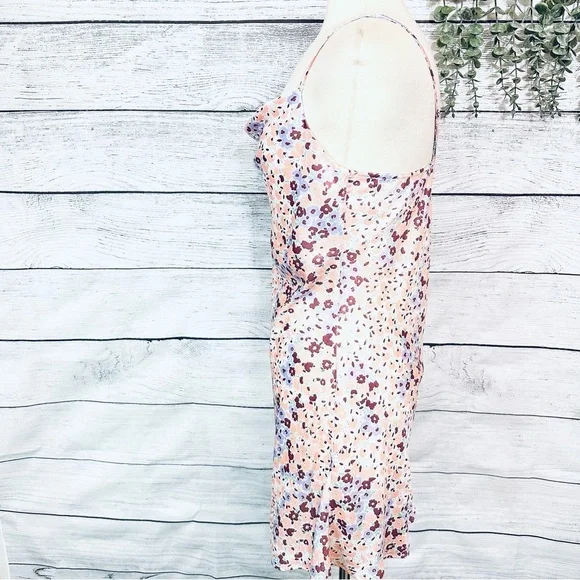3/$22🩶 Lola Grace Multicolor Floral Sleeveless Satin Dress Sleeveless Cute M - Picture 5 of 9